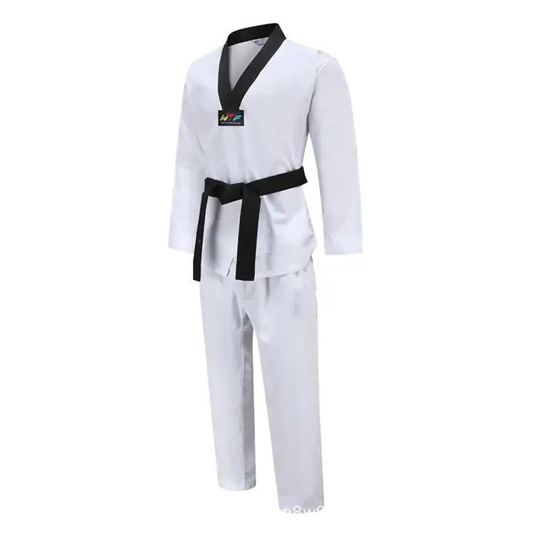 Klassinen kestävä taekwondo-univormu